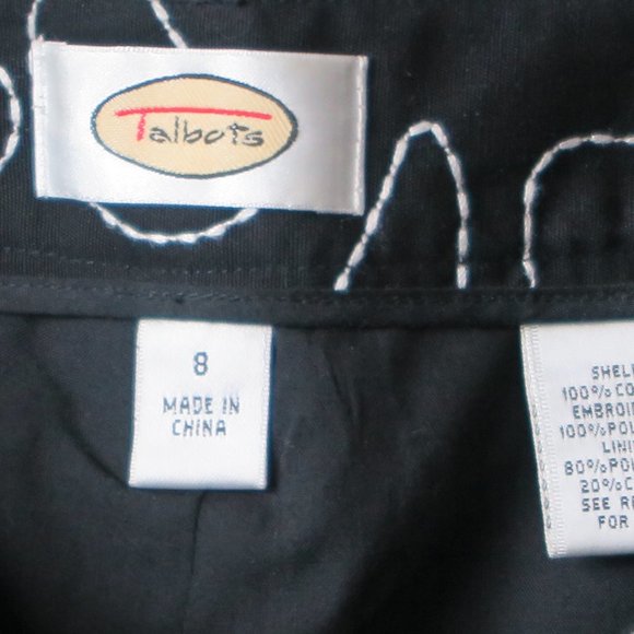 TALBOTS Black & White Embroidered Floral Pattern 100% Cotton Crop Pants Size 8 - Picture 3 of 5